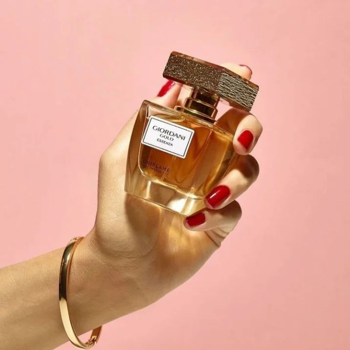 عطر زنانه جوردانی گلد اسنزا
